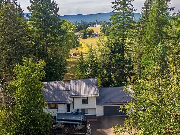 130 Alpine Dr photo 1