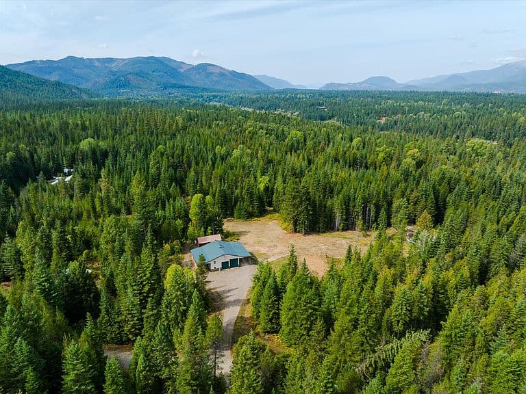 5 Loggers Ln photo 2