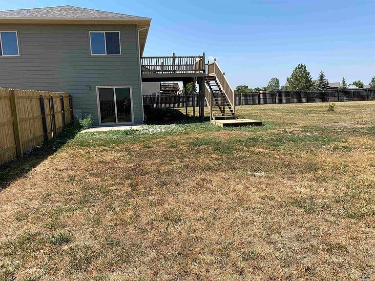 14826 Creekside Dr photo 4
