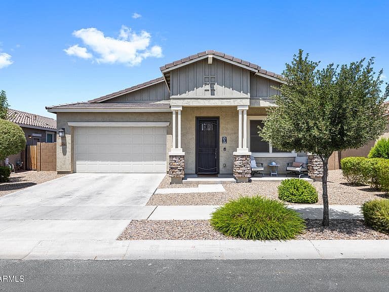 23050 E QUINTERO Road photo 2