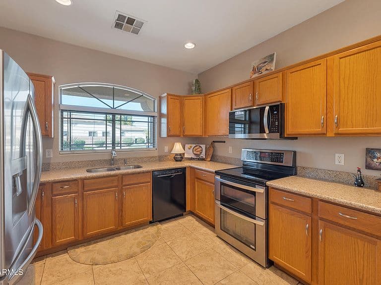 21217 E TIERRA GRANDE Drive photo 3