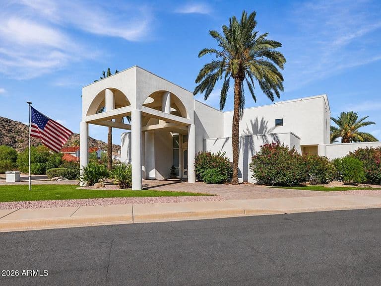 3307 E KACHINA Drive photo 1