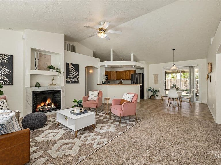 581 N Shady Grove Way photo 5