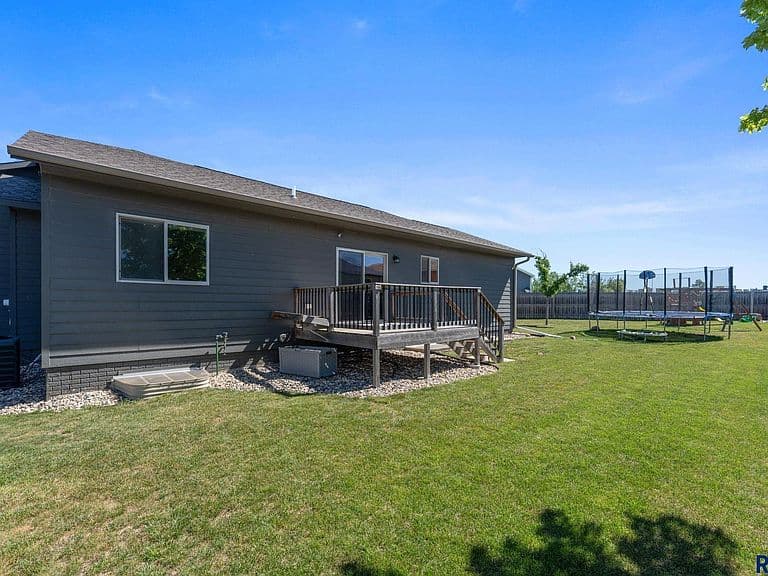 1529 E Gold Dust St photo 4