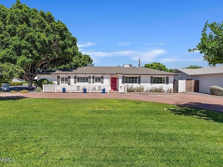 6905 E MARIPOSA Drive photo 2