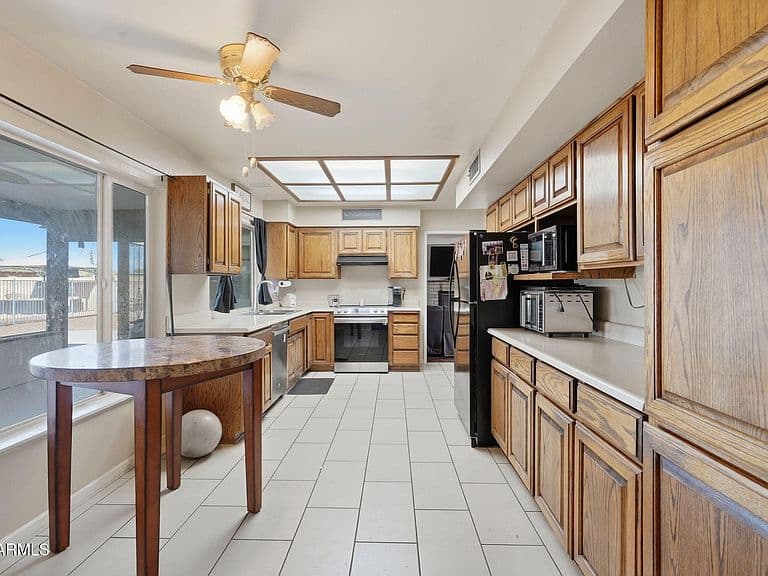 7330 W ANGELA Drive photo 5
