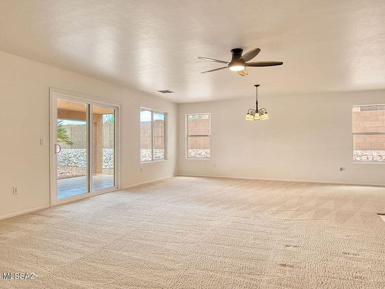 535 E Sterling Canyon Dr photo 5