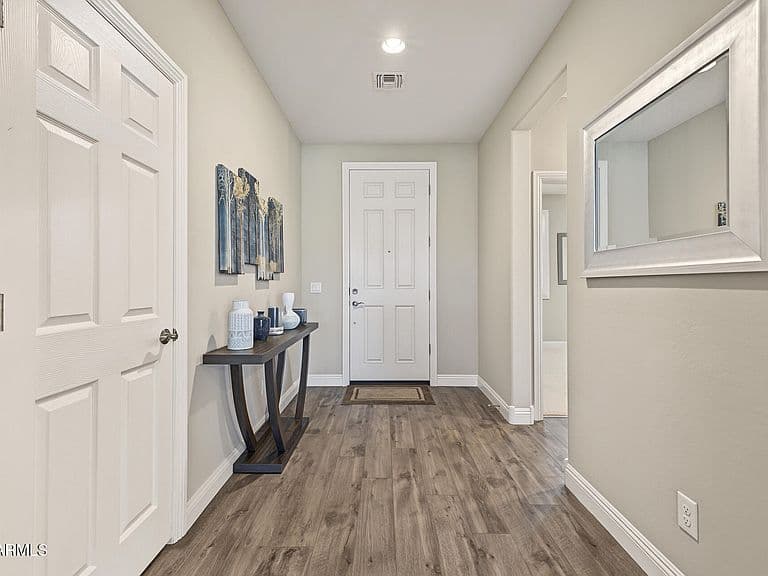 7924 W CACTUS WREN Way photo 4