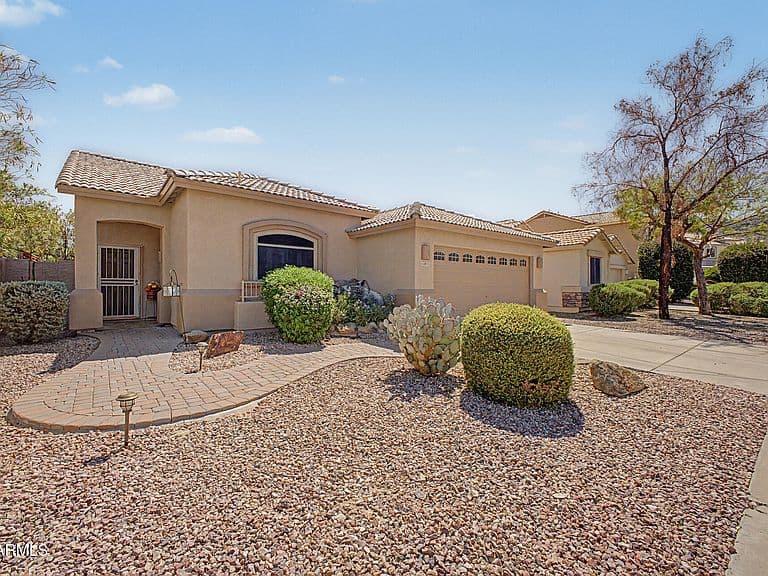 8023 S 27TH Way photo 1