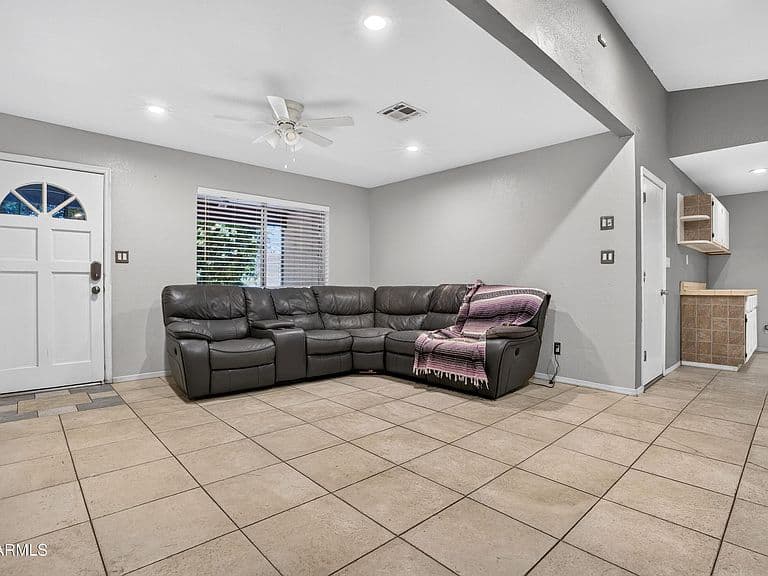 3222 N SEAN Drive photo 5