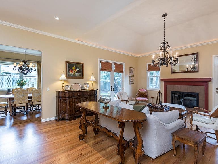 120 River Run Dr photo 3