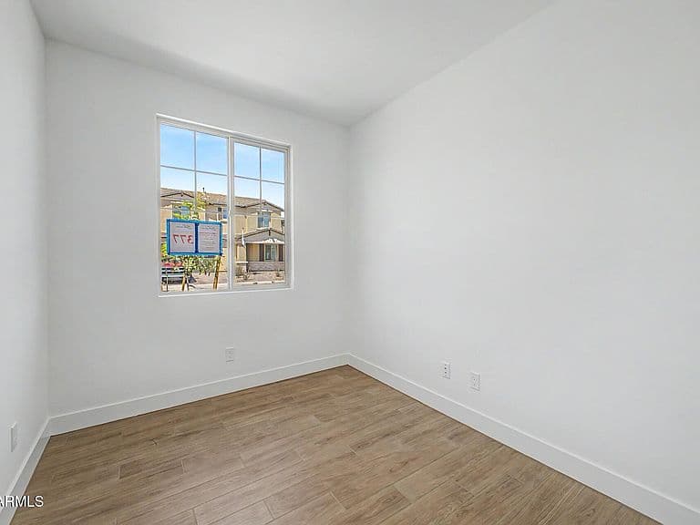 21501 E TIMBERLINE Road photo 4