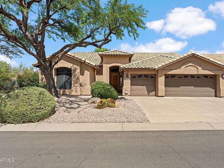 9330 E Sutherland Way photo 1