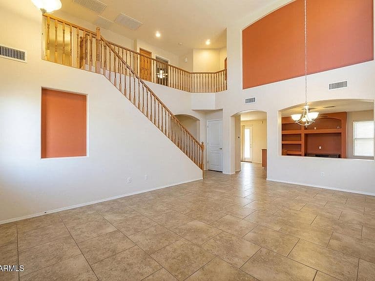 21052 N ALMA Drive photo 5