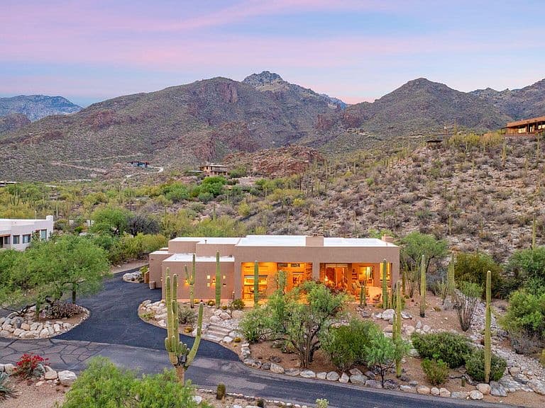 6342 N Sabino Shadow Ln photo 2