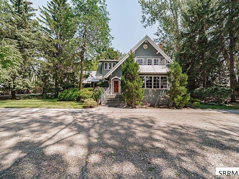 8535 S 15 W photo 1