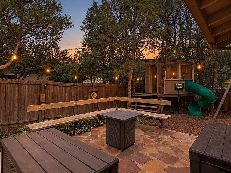 605 N Wilderness Trl photo 3