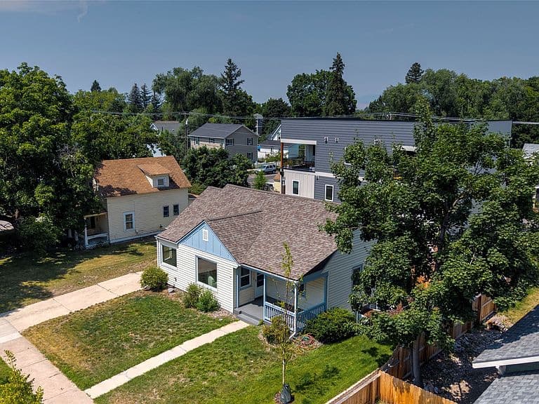 1542 S 5th St W photo 2