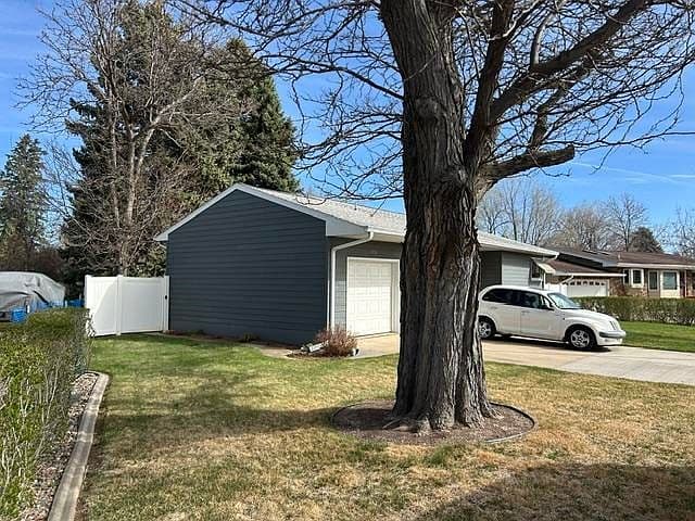 3936 Jackson Blvd photo 3