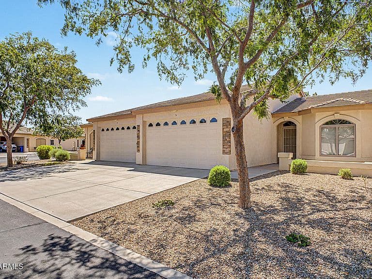 10960 E MONTE Avenue #174 photo 2