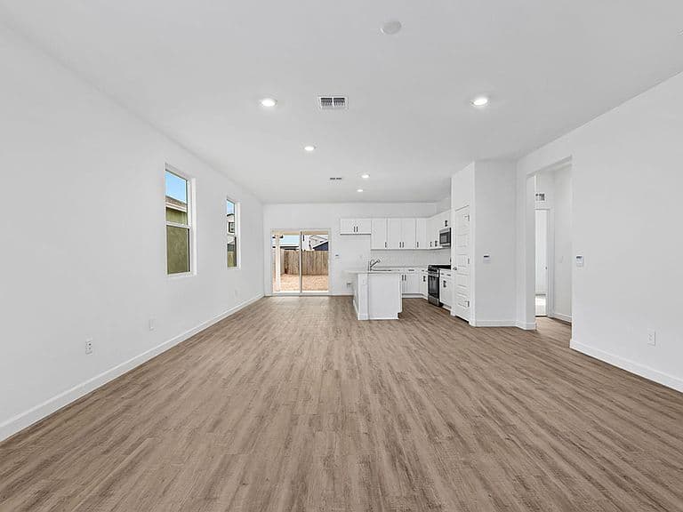 804 W Calle Lupa photo 5