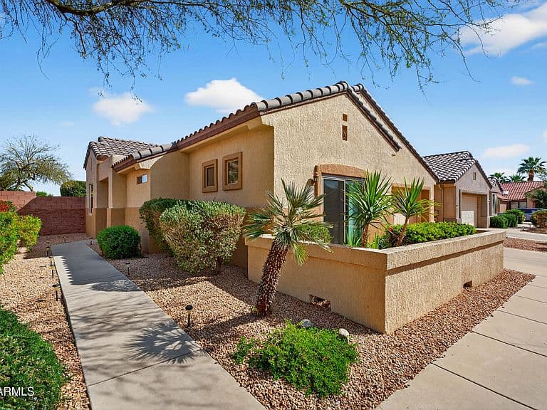 15720 W CLEAR CANYON Drive photo 3