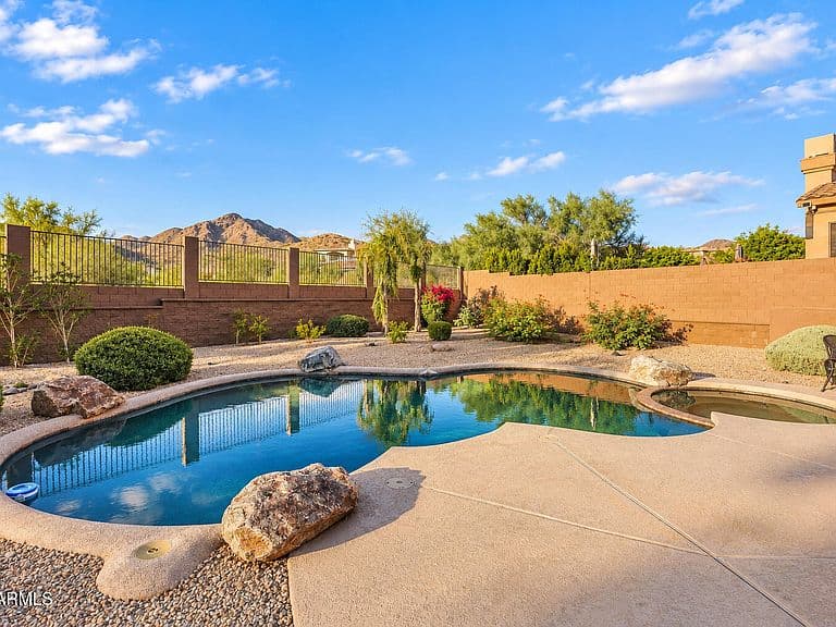 13144 E LUPINE Avenue photo 4