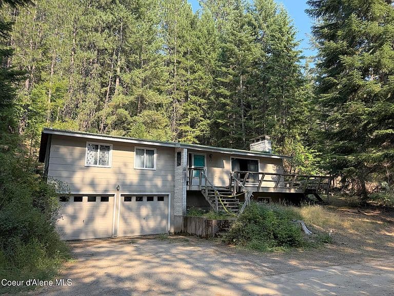 202 Fairview Ave photo 3