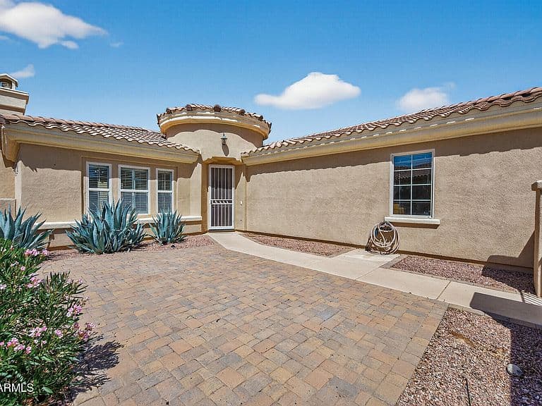 13840 W JUNIPERO Drive photo 5