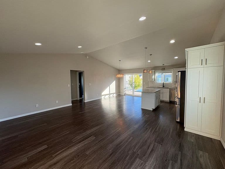 6059 Autumn Dr S photo 5