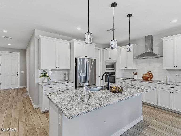 7845 S Hercules Dr photo 3
