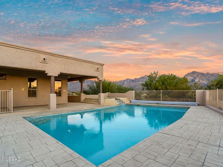 10685 N Summer Moon Pl photo 3