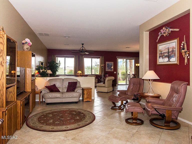 13146 N Woosnam Way photo 2