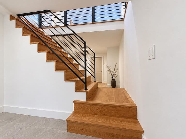 326 West Road photo 4