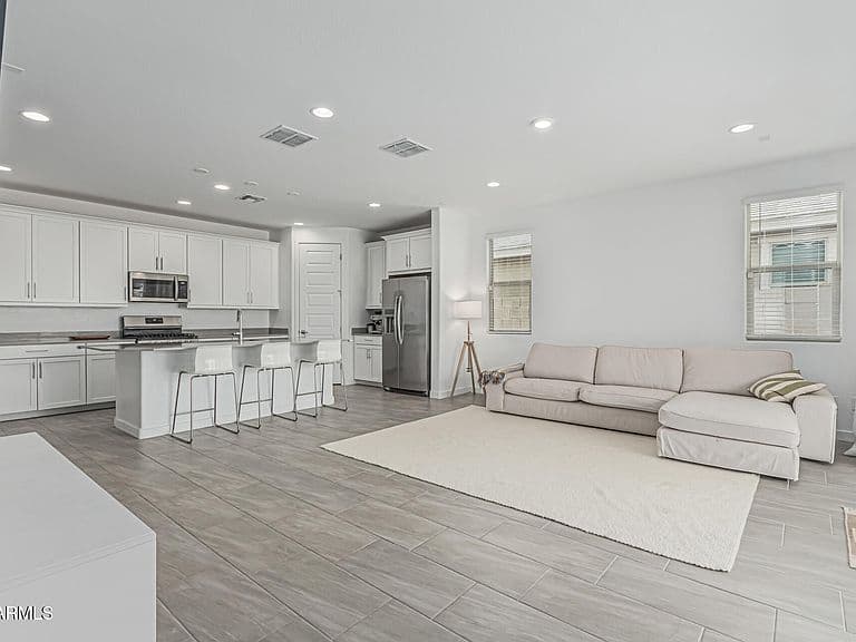 23068 E STACEY Road photo 4