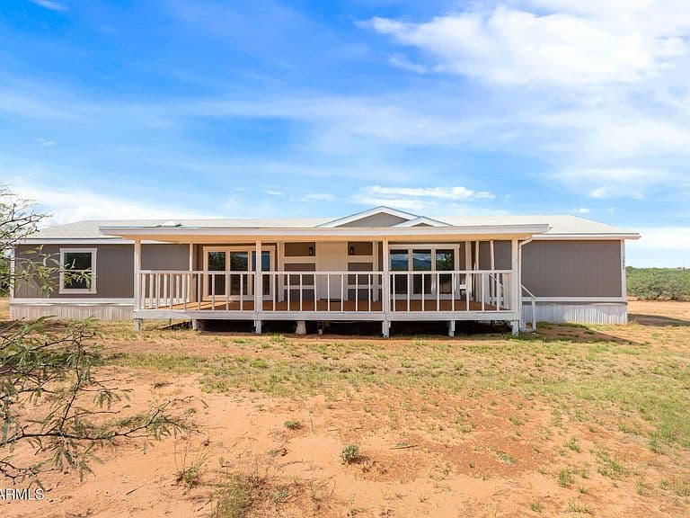 5868 S HARGIS RANCH Road photo 1