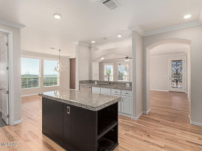 18045 E Mountain Canyon Rd photo 2