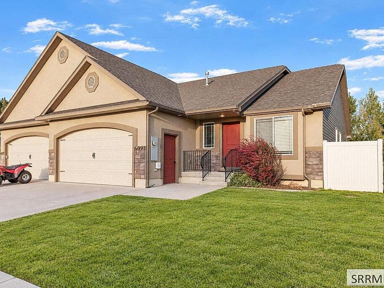 6091 Bryson Ln photo 2