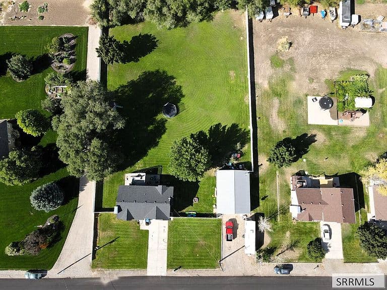 506 W 37 S photo 5
