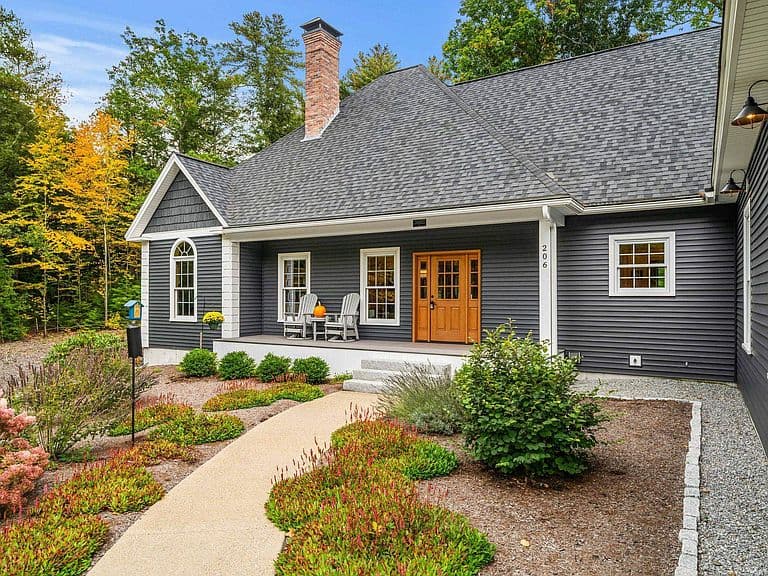 206 Bennett Road photo 3
