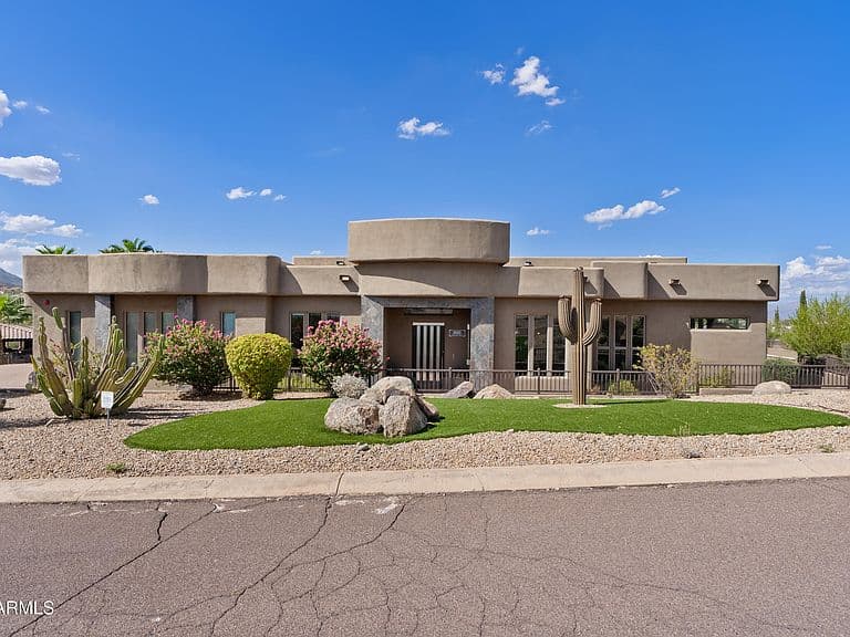 16410 E SULLIVAN Drive photo 5