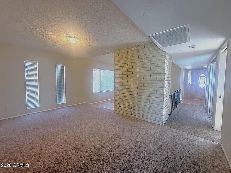 8332 N 50TH Drive photo 4