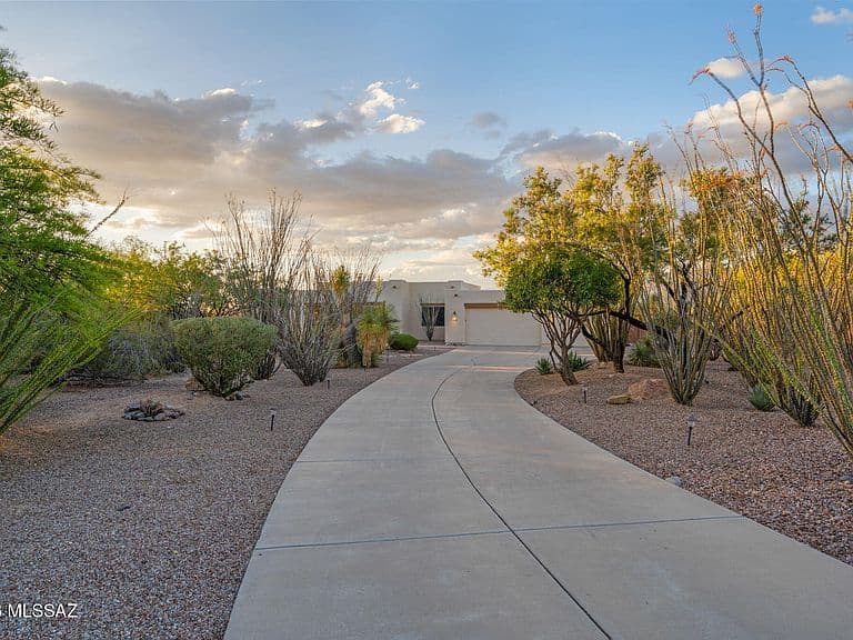 14120 E Whispering Ocotillo Pl photo 3