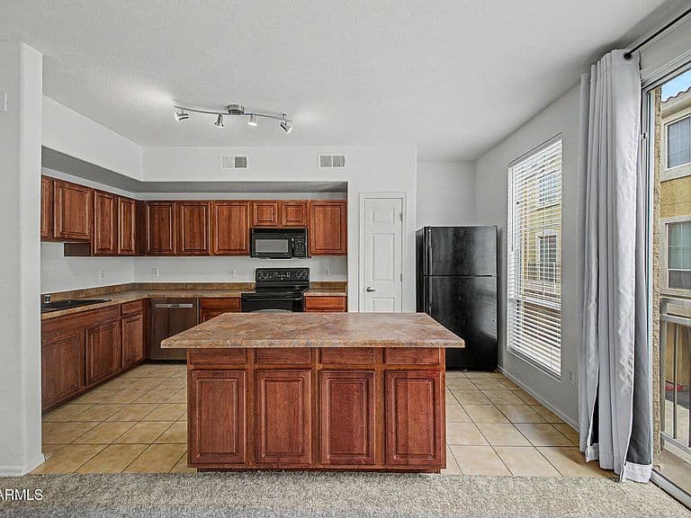 18250 N Cave Creek Road N #144 photo 1