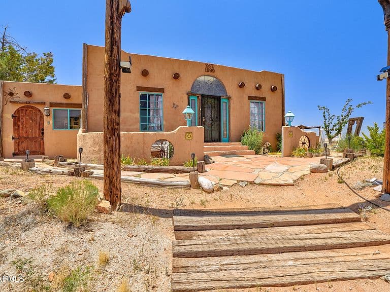 7425 W PARNELL Drive photo 3