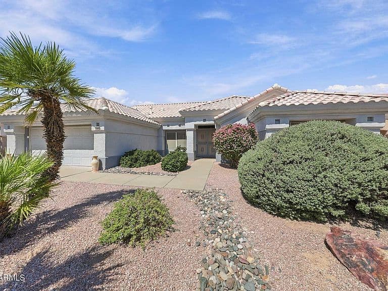 13808 W PARADA Drive photo 2