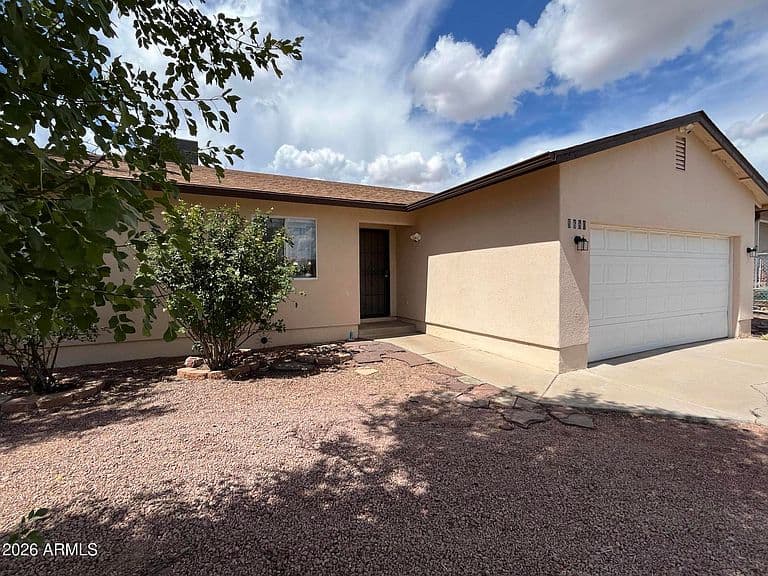 5680 N Debbie Lane photo 4