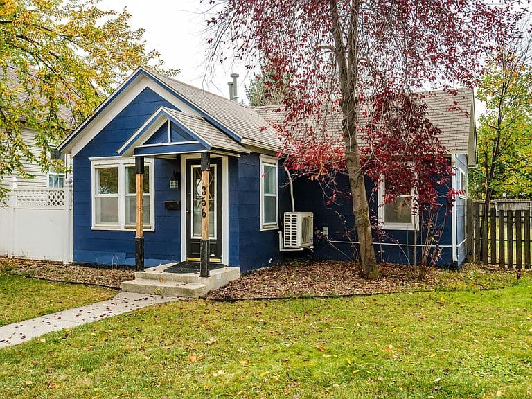 356 W Burkitt St photo 1