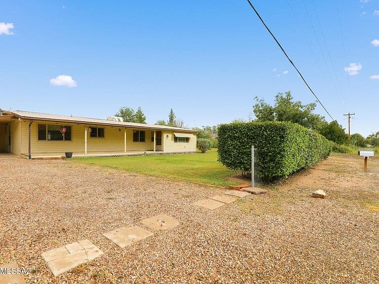 127 S Miller Ln photo 2