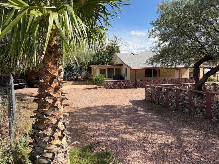 475 E Tonto Creek Trl photo 1